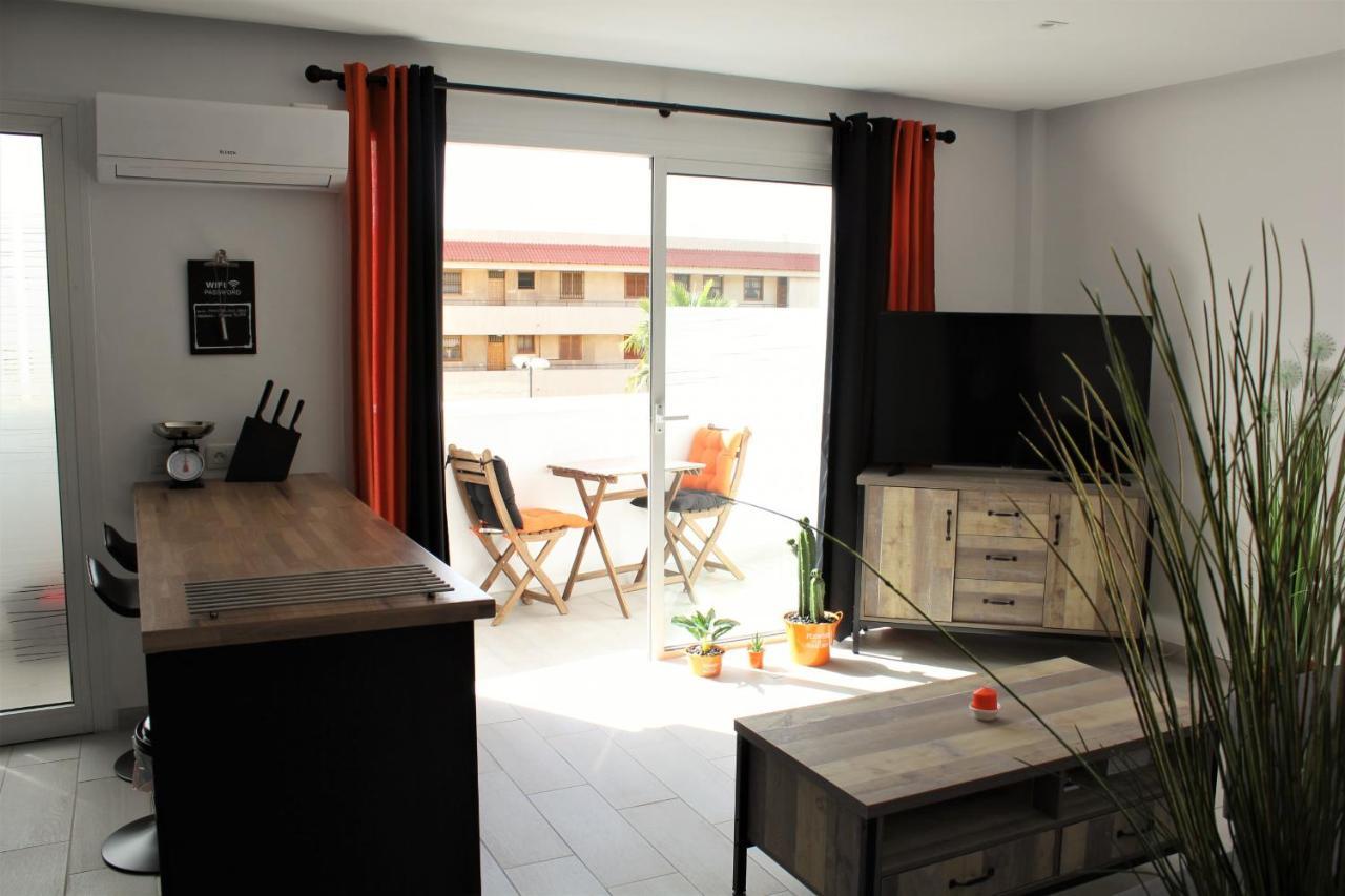 Modern And Lovely Apartment In Los Cristianos Лос Кристианос Экстерьер фото